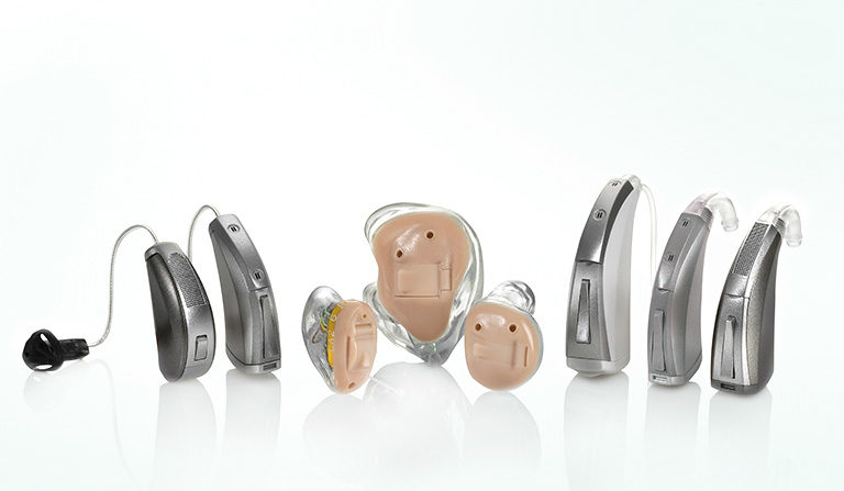 Audífonos para sordos: Un término inexacto para hablar de audífonos  digitales